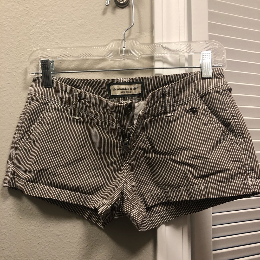 Abercrombie and Fitch size 00 Striped Shorts